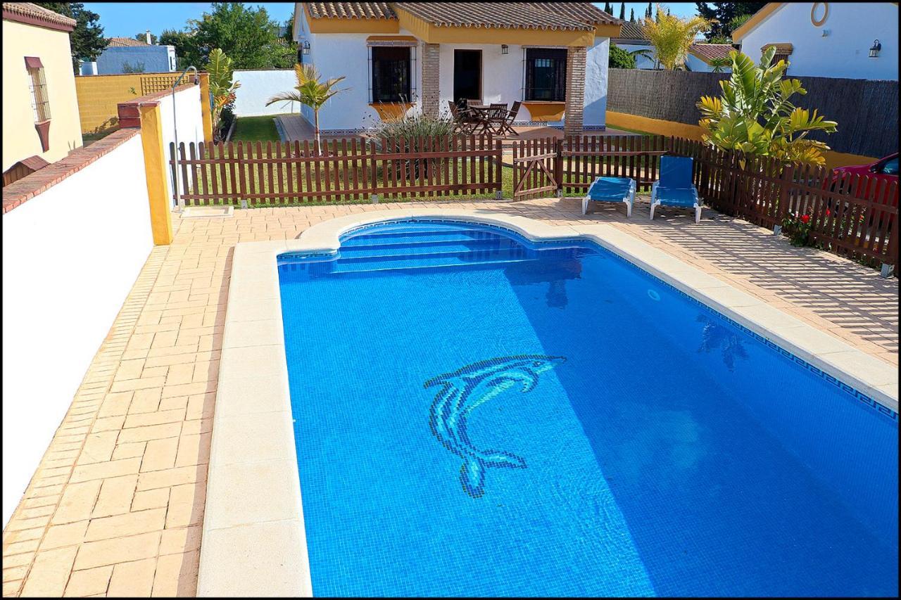Chalet Con Piscina Privada โกนิล เด ลาฟรอนเตรา ภายนอก รูปภาพ