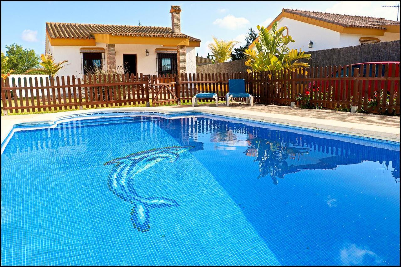 Chalet Con Piscina Privada โกนิล เด ลาฟรอนเตรา ภายนอก รูปภาพ
