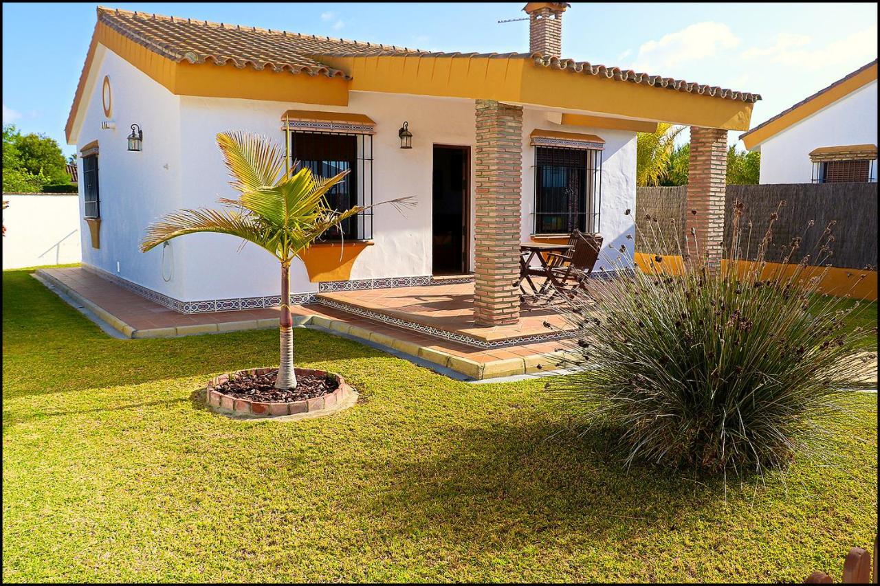 Chalet Con Piscina Privada โกนิล เด ลาฟรอนเตรา ภายนอก รูปภาพ